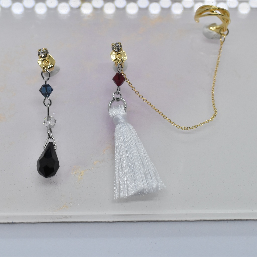 フォン・ライカン イメージイヤーカフ連結ピアス/イヤリング