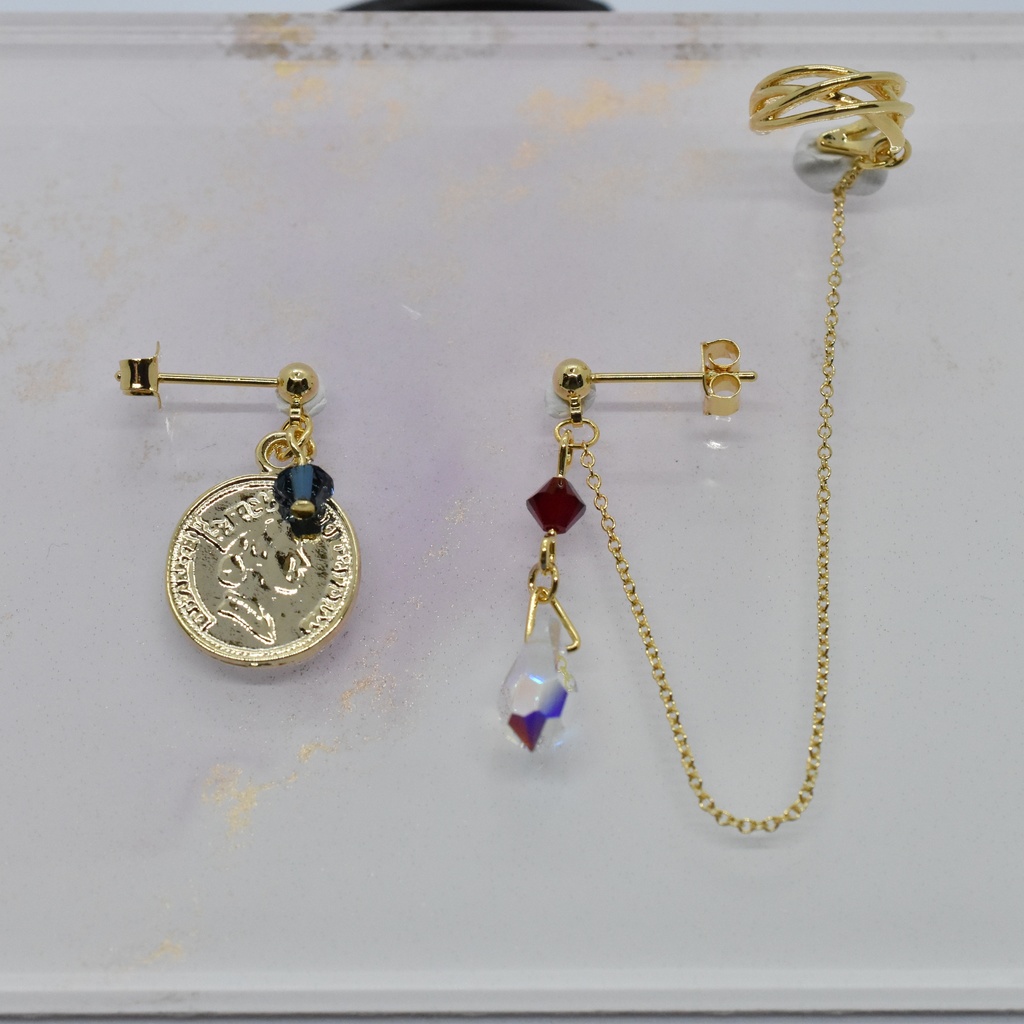 ヒューゴ・ヴラドイメージ イヤーカフ連結ピアス/イヤリング