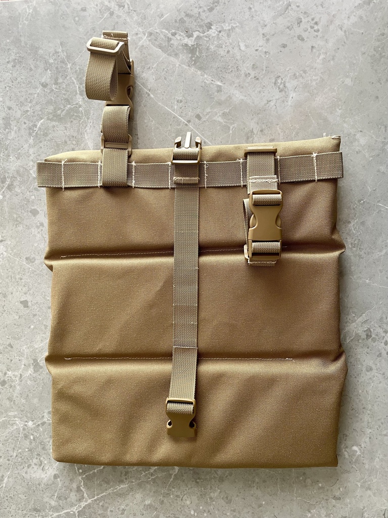 タクティカル引敷(折りたたみ、横閉じ)コヨーテブラウン