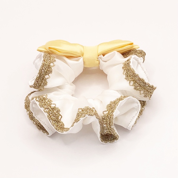 セーラームーン モチーフ シュシュ プリンセスセレニティ