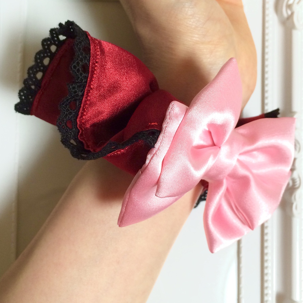 セーラームーン モチーフ シュシュ ブラックレディ