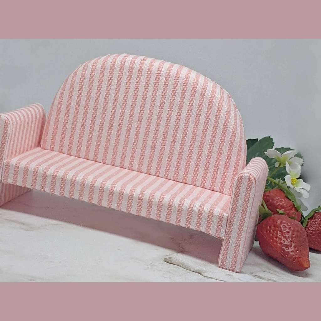 【10-11cm/オビツ11 size】マカロンカラーのころんとソファ