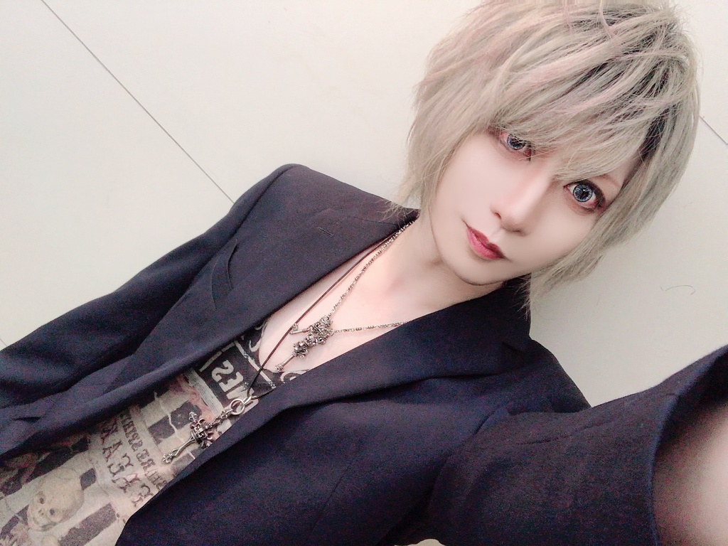 スーツチェキ(9/14出演時)