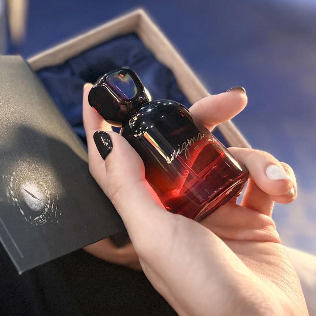 オリジナル香水「enigma」　※送料込み　※発送５月予定