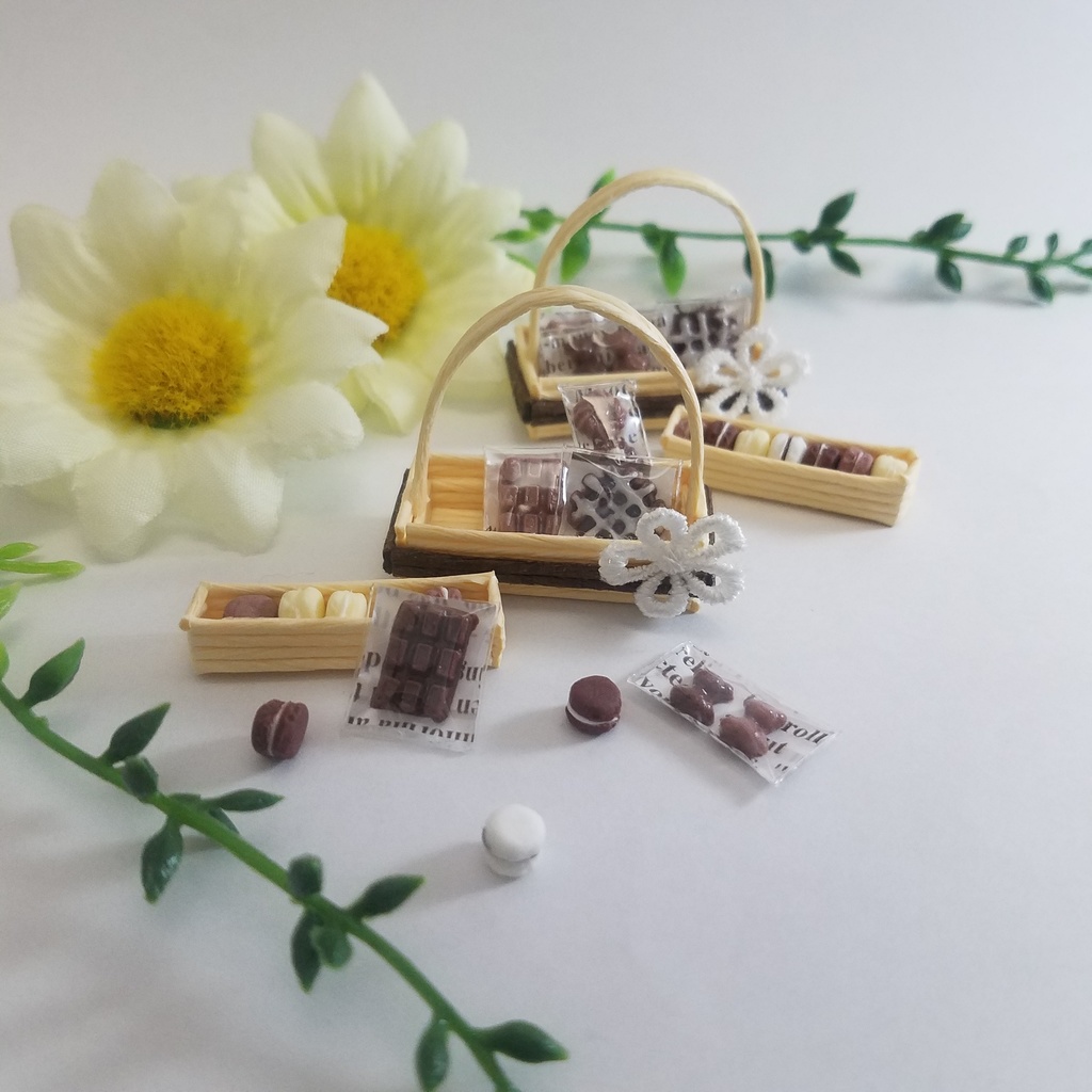 ミニチュアフード♡ミニチュアマカロン&チョコレートスイーツバスケット