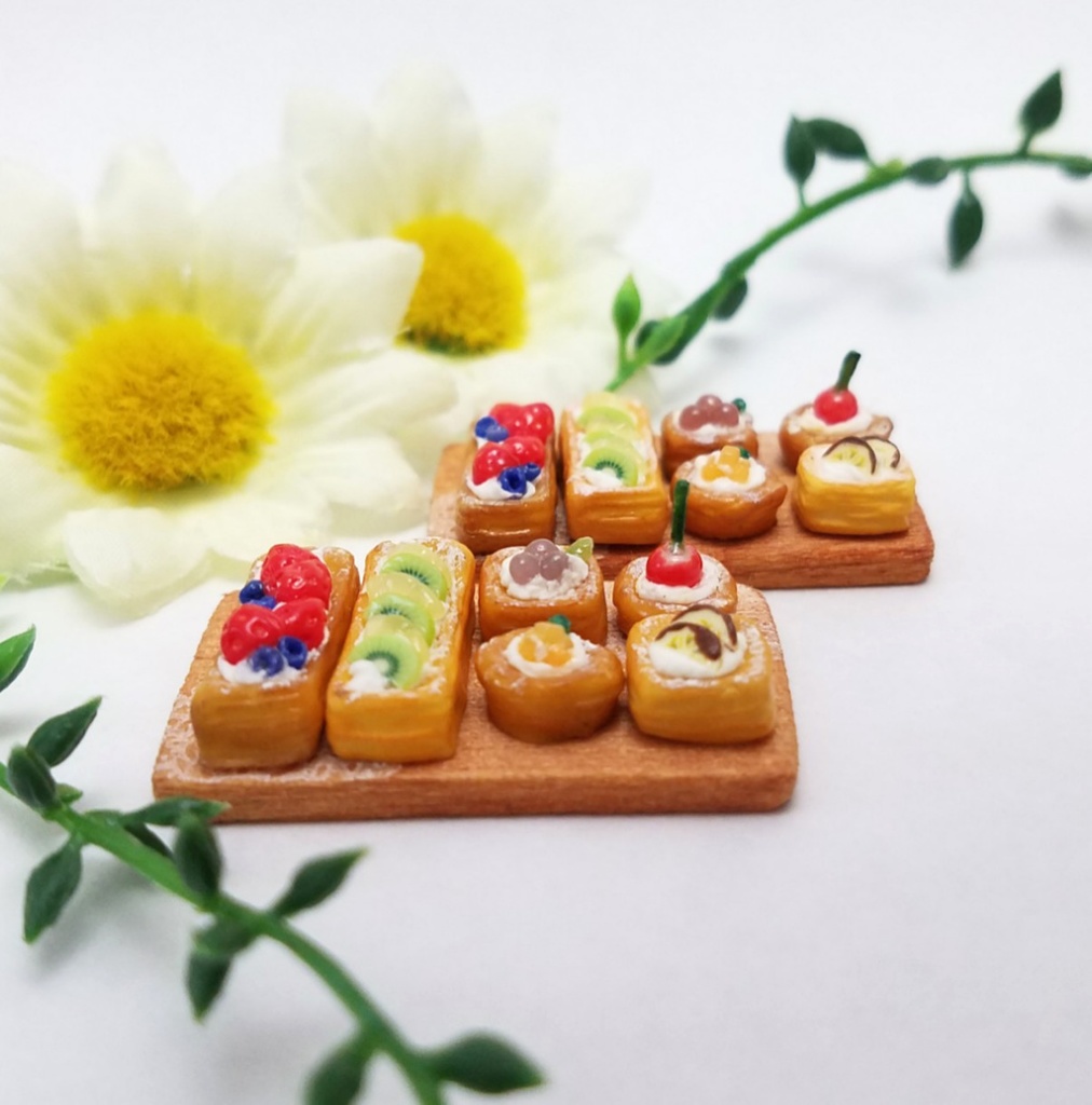 ミニチュアフード♡6種のさくさくフルーツデニッシュ