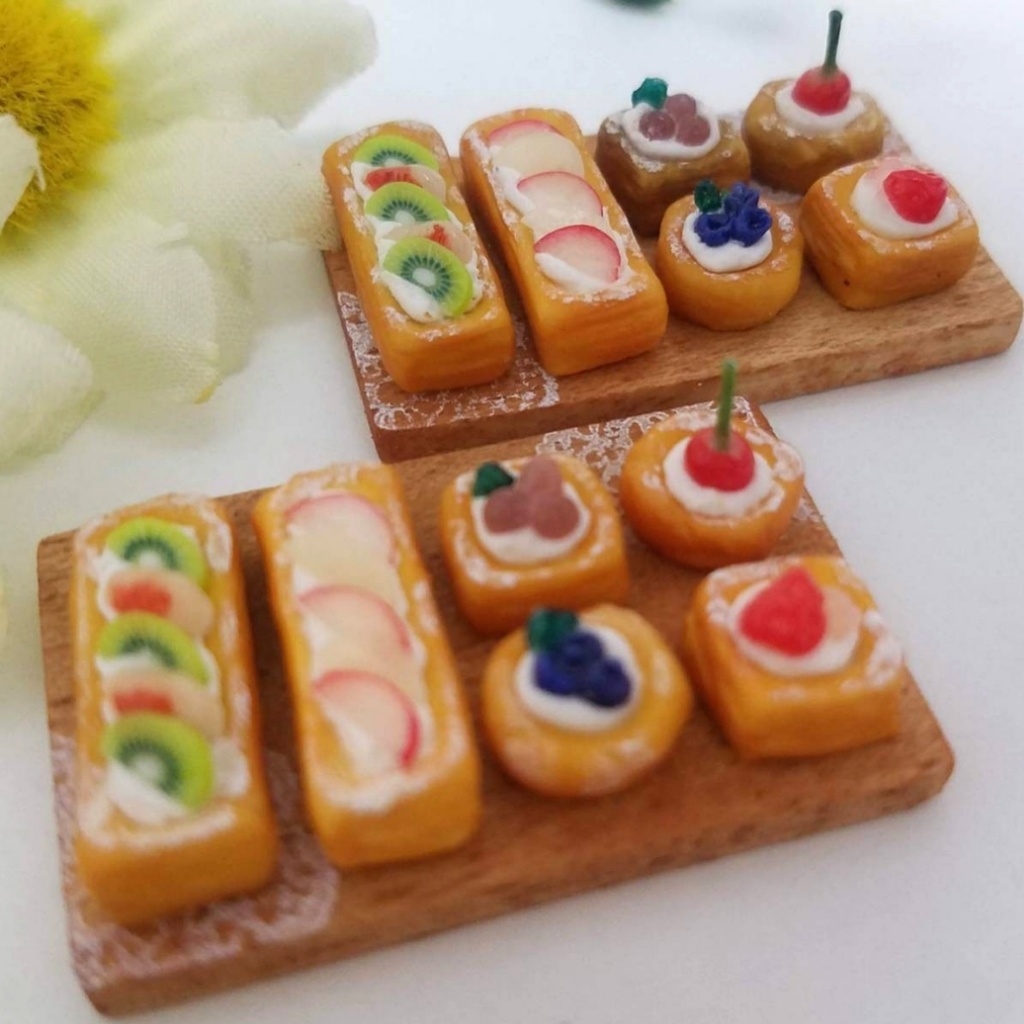 ミニチュアフード♡6種のさくさくフルーツデニッシュ