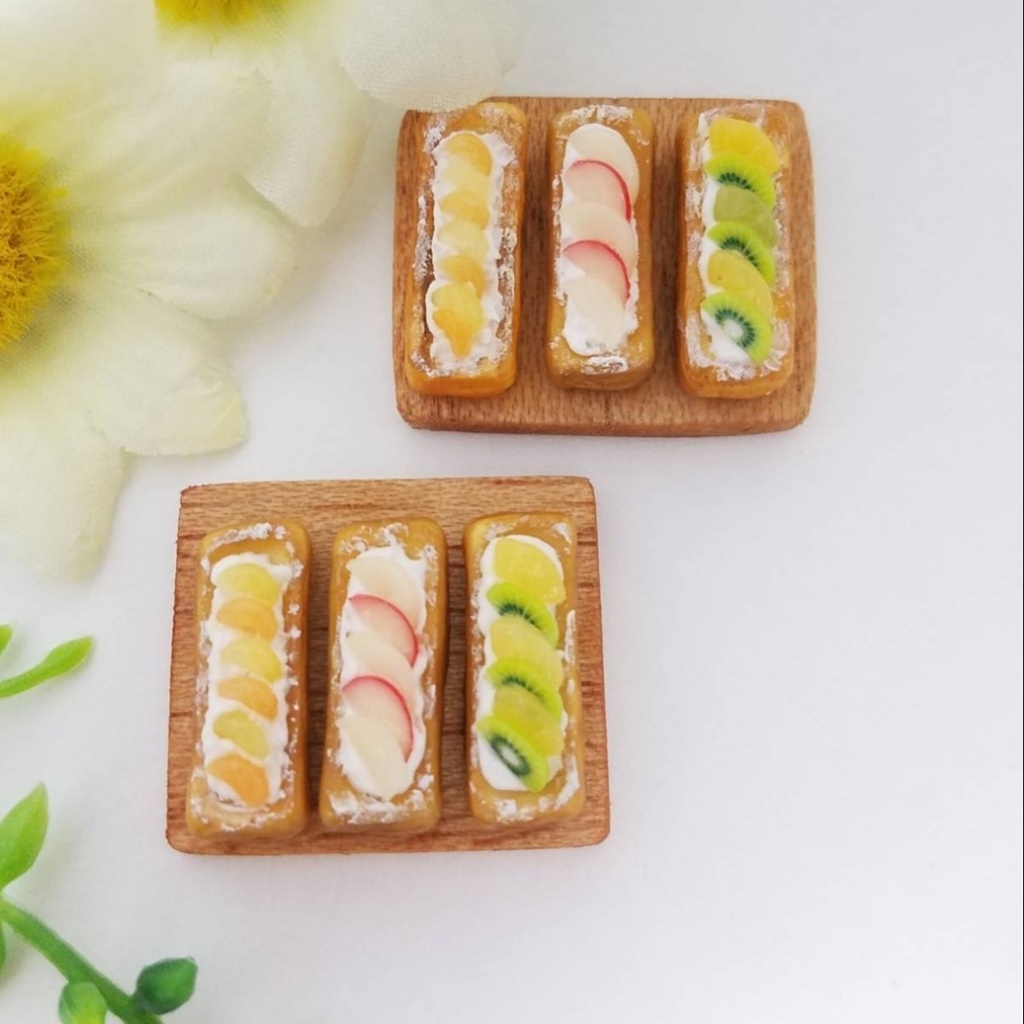 ミニチュアフード♡3種のロングタイプフルーツデニッシュ