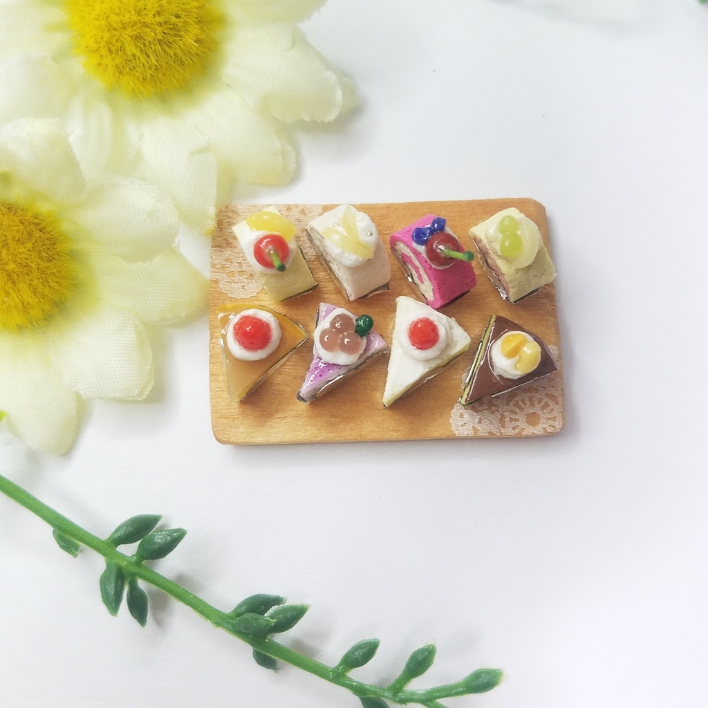 ミニチュアフード♡三角カットケーキ&カットロールケーキ