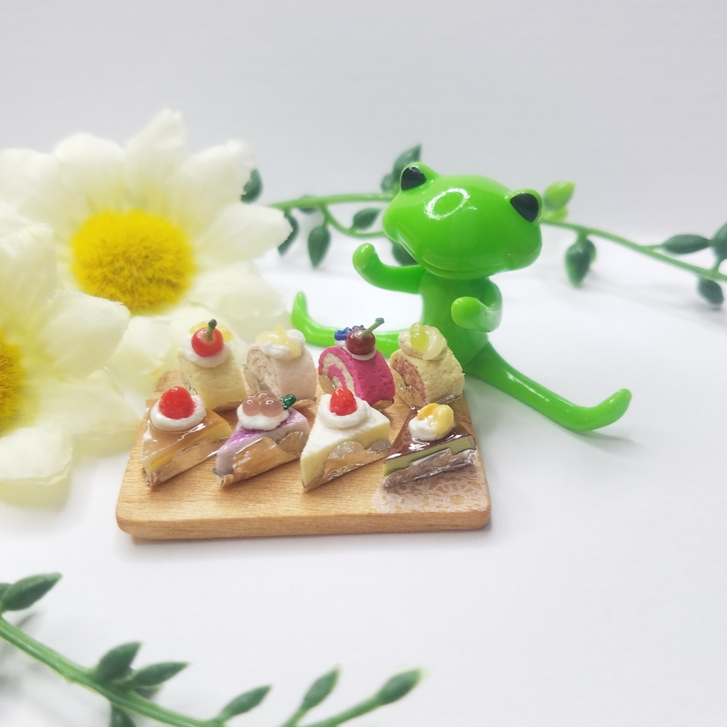 ミニチュアフード♡三角カットケーキ&カットロールケーキ