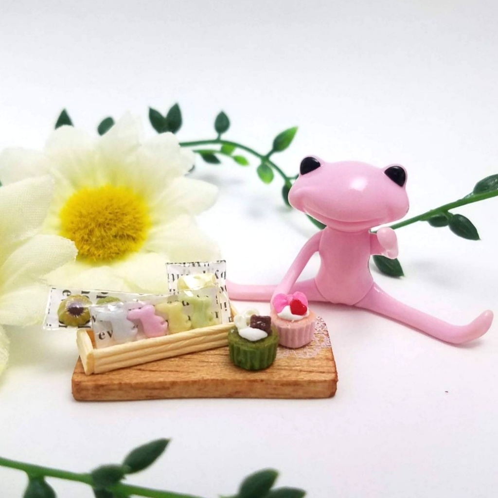 ミニチュアフード♡お菓子なカップケーキ&パッケージスイーツ