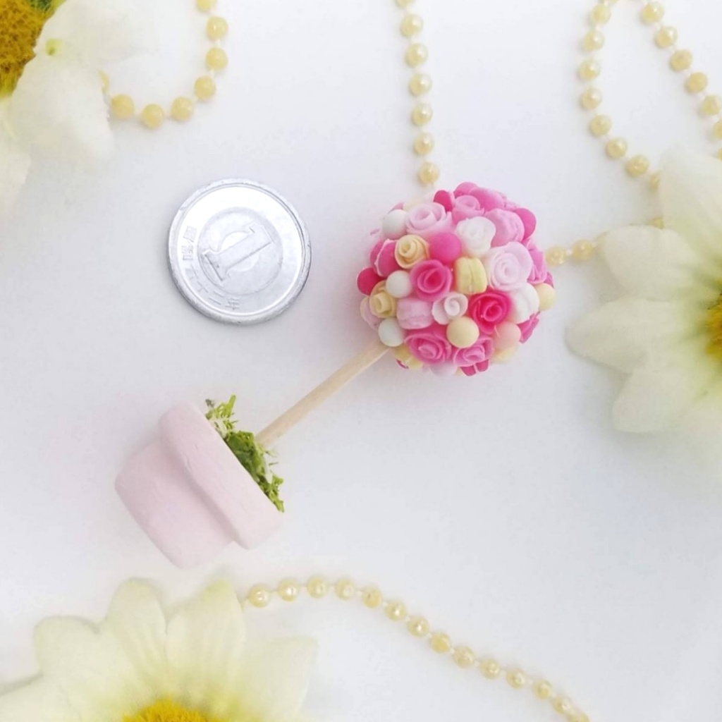 ドールハウスミニチュア雑貨❁プリンセスピンクローズマカロントピアリー