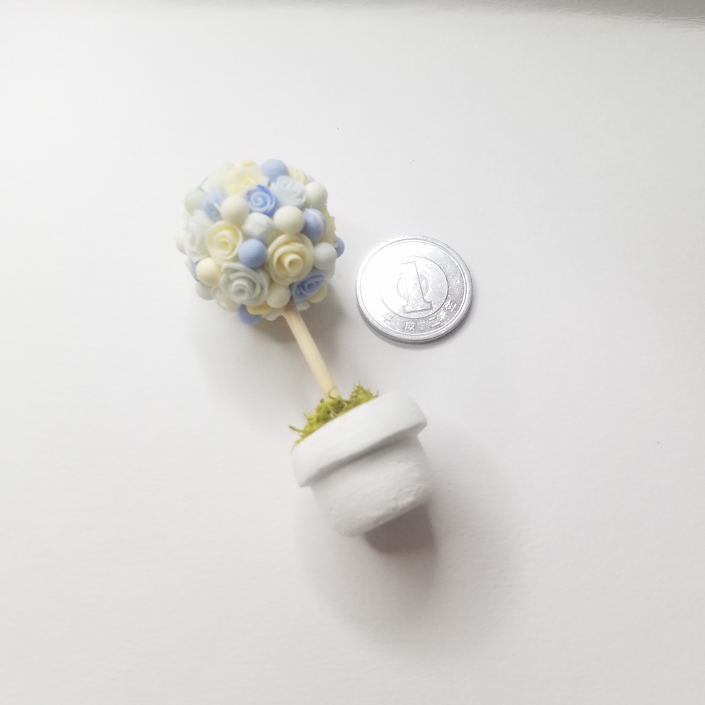 サムシングブルーローズマカロントピアリー