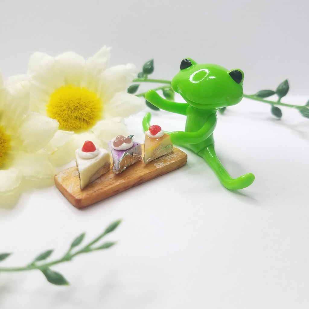 お試し3種のミニチュアカットケーキ♡ハンドメイドミニチュアフード