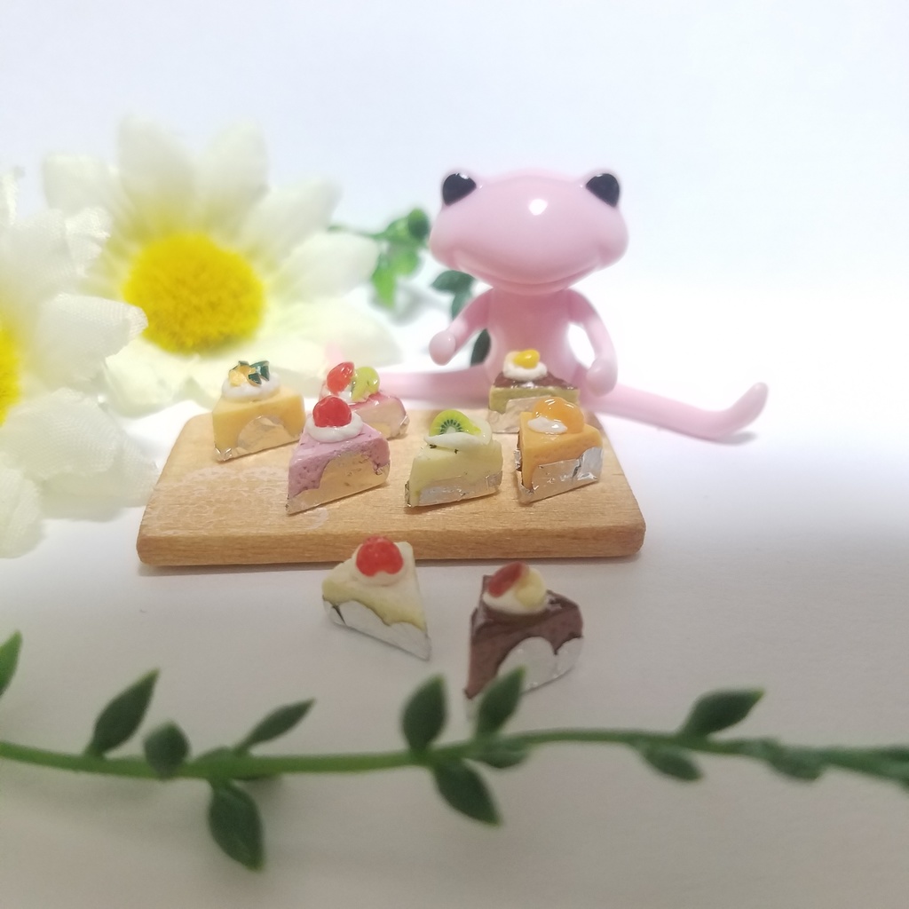 8種のカラフルフルーツカットケーキ♡ハンドメイドミニチュアフード