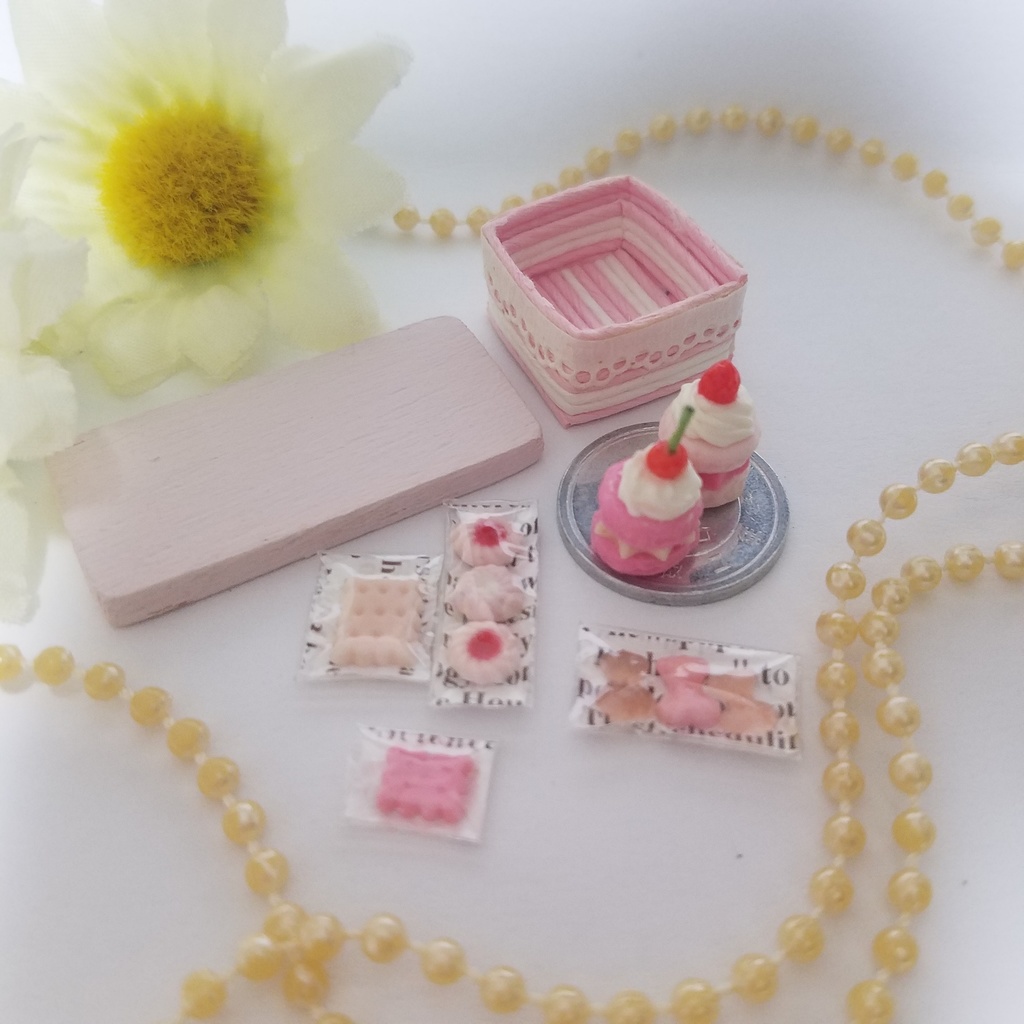 ピンクスイーツアラカルト♡ハンドメイドミニチュアフード