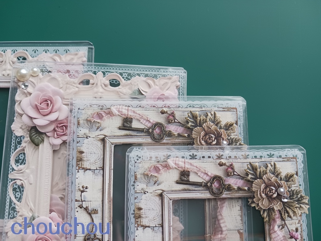 アンティーク調トレカ チェキ カードケース 白×ピンク