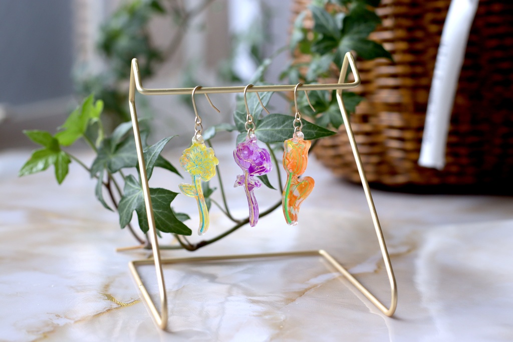 イメージピアス【非公式】Noctyx