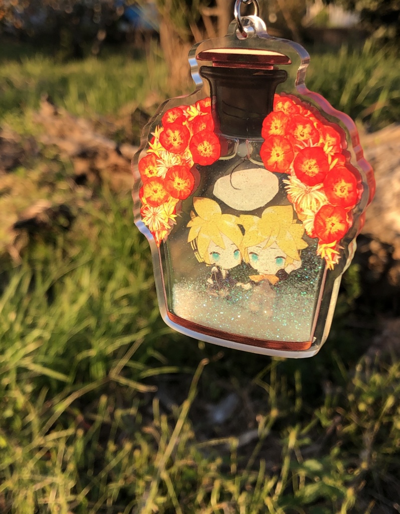 パンアシ グリッターオイルアクリルキーホルダー