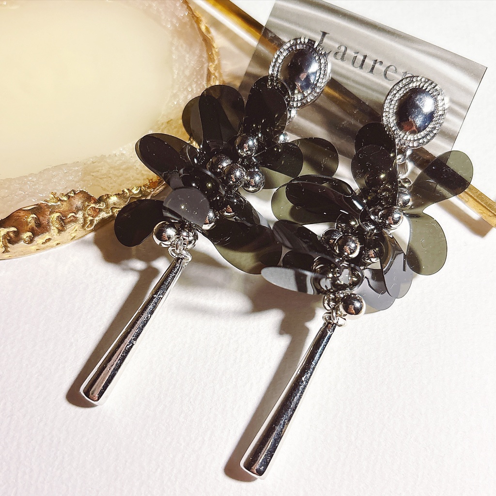 同田貫正国イメージピアス