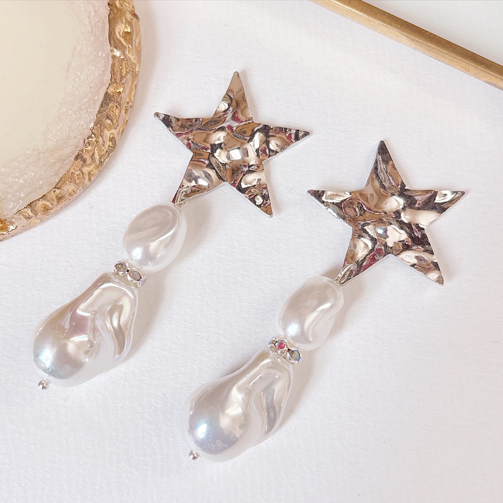 星とパールの耳飾り