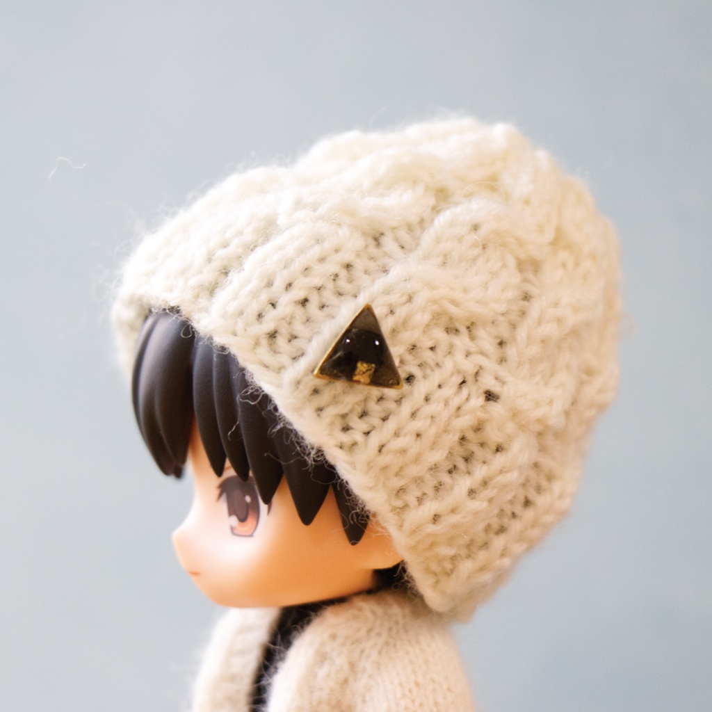 ピンバッチ風アクセサリー(ブラック)