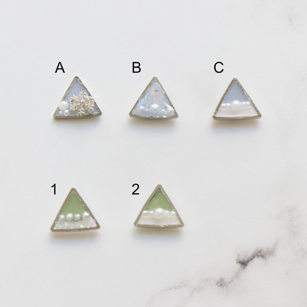 ピンバッチ風アクセサリー(Silverベース/L)