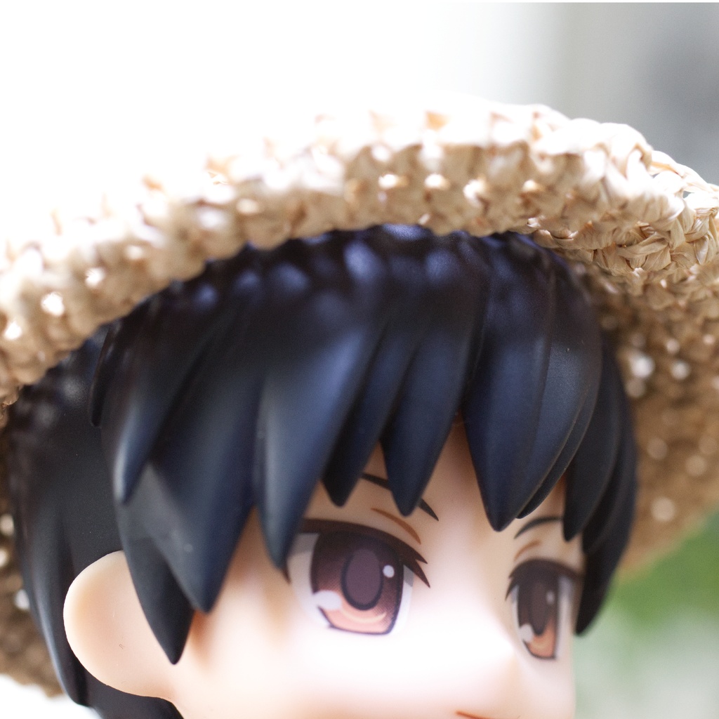 シンプルな麦わら帽子
