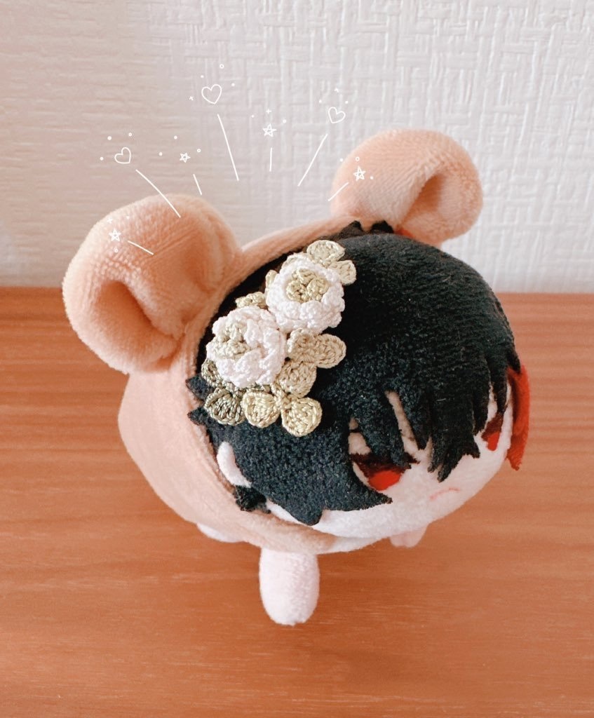 白詰草の花飾り