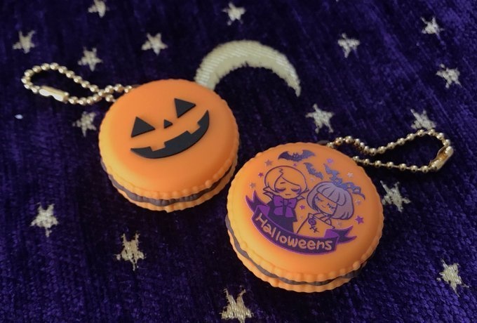 ハロウィンズマカロンキーホルダー