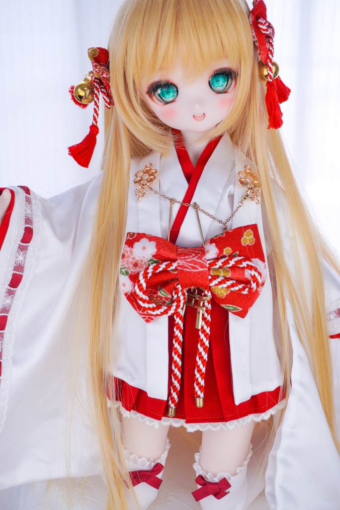 巫女ちゃんset (新旧2パターンあり)