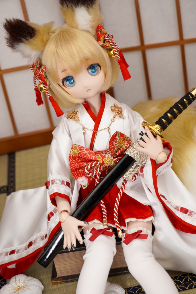 巫女ちゃんset (新旧2パターンあり)