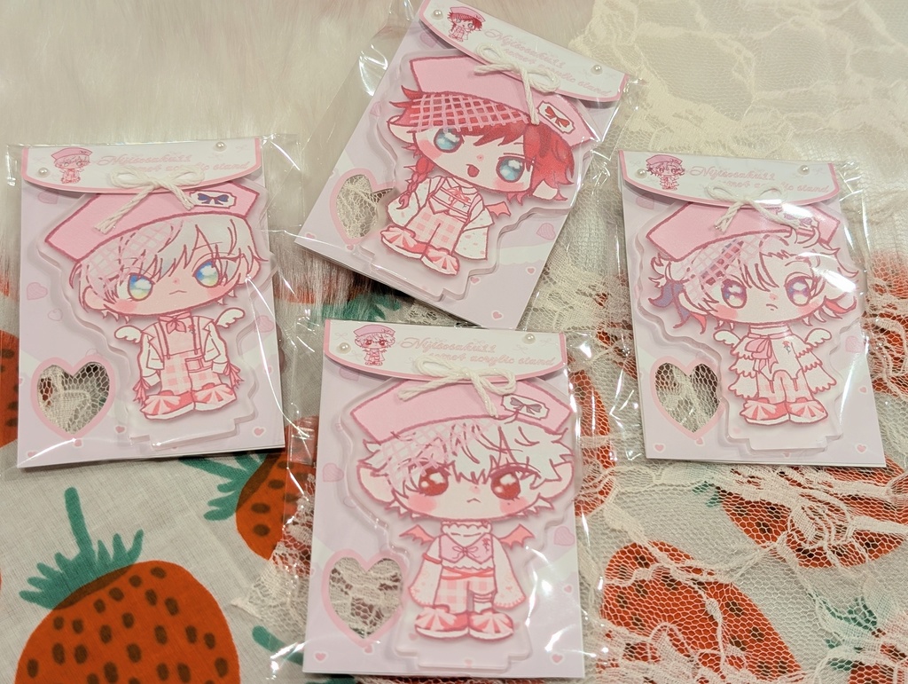 Seme4 acrylicstand 🤍×🩷