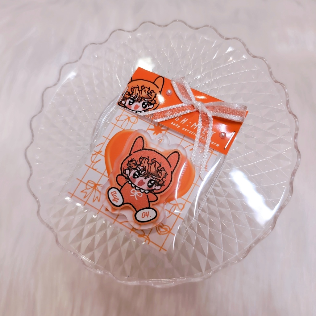 🆕 Baby acrylic key chain KITAMIYUSEI‪📿🍔‬