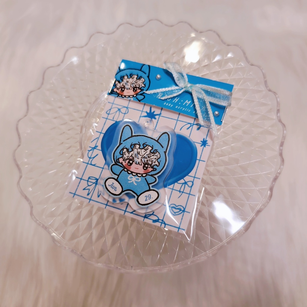 🆕 Baby acrylic key chain HIBACHIMANA🐝🤣