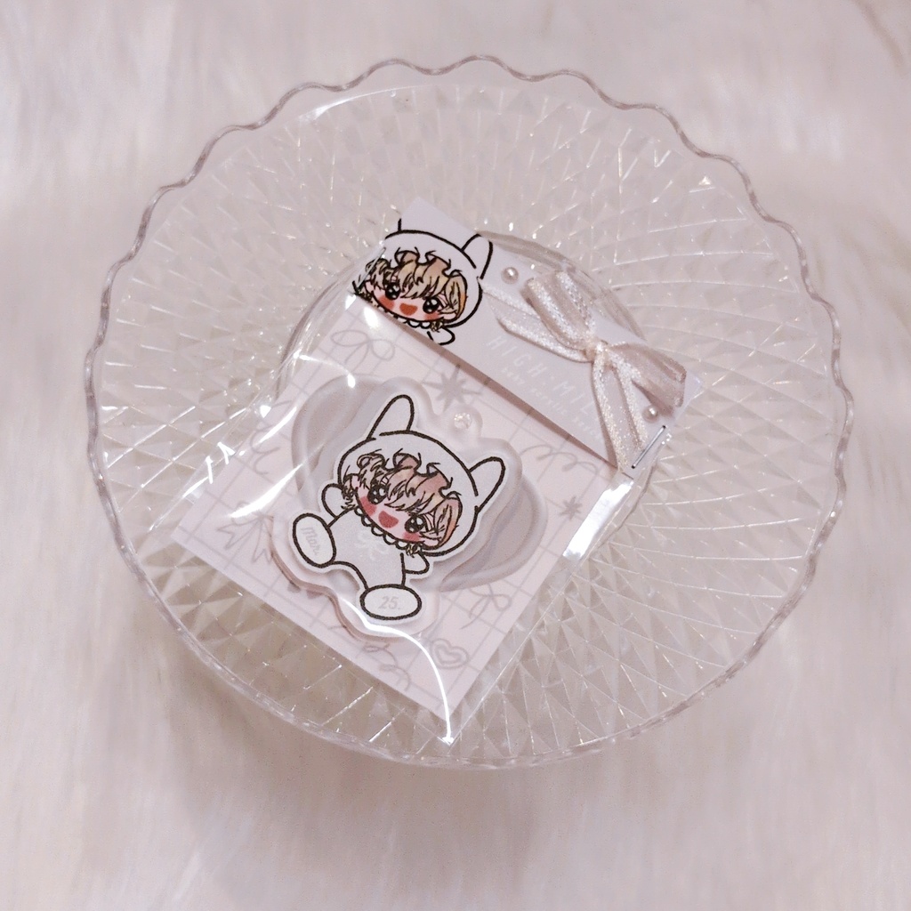 🆕 Baby acrylic key chain FURAKANATO🍝🍷(white)