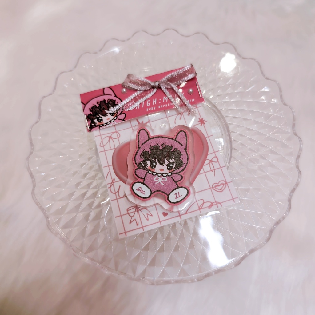 🆕 Baby acrylic key chain SAKAYORISOMA🍇