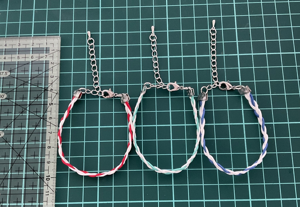 ユニコーンガンダムモチーフ/水引ブレスレット