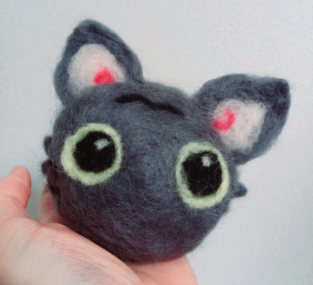 【羊毛フェルト】火車切くんのふわふわ