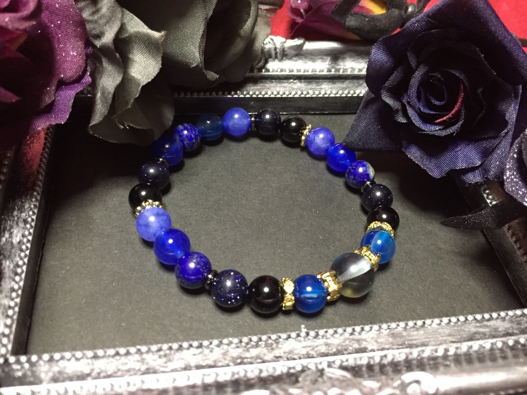 ウルトラマントレギア、イメージブレスレット