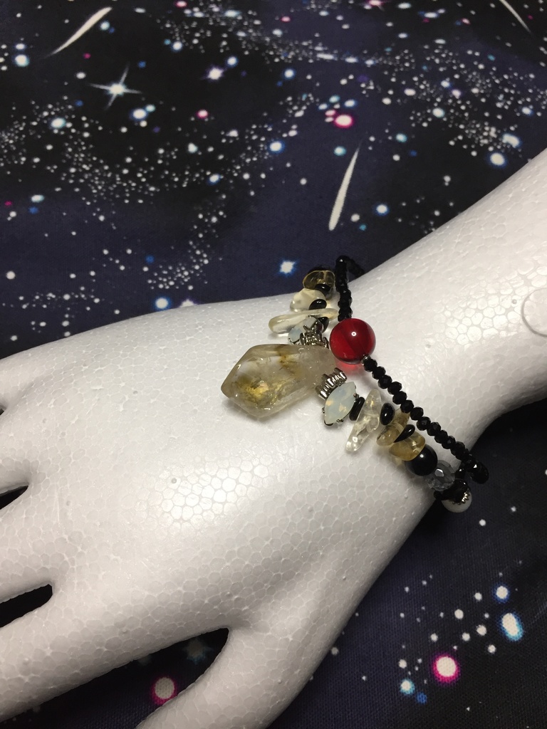 宇宙恐竜ゼットン、宇宙魔人ゼットブレスレット