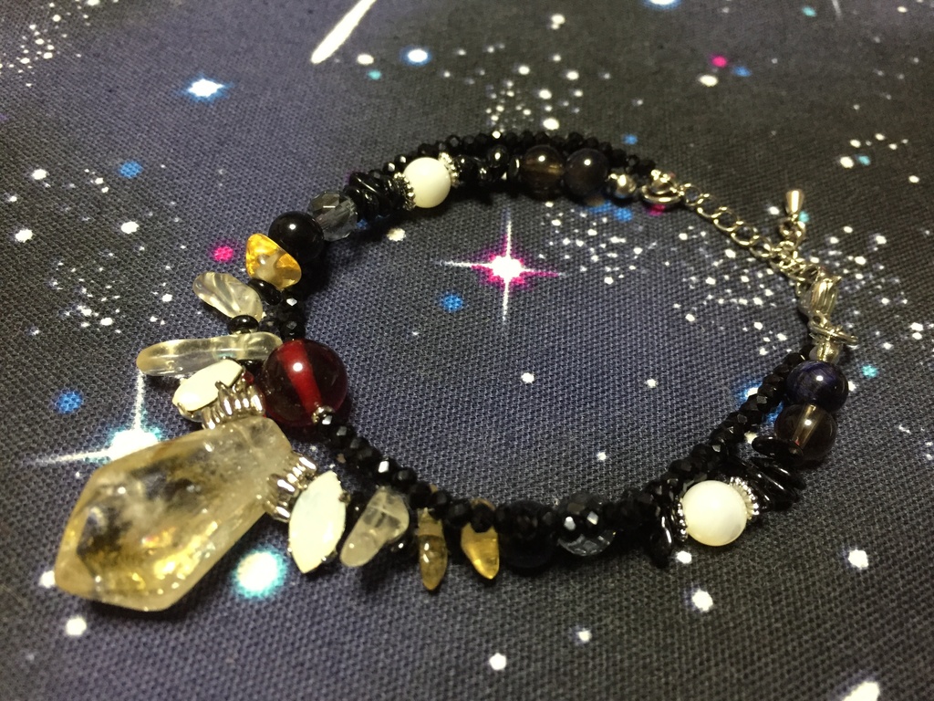 宇宙恐竜ゼットン、宇宙魔人ゼットブレスレット