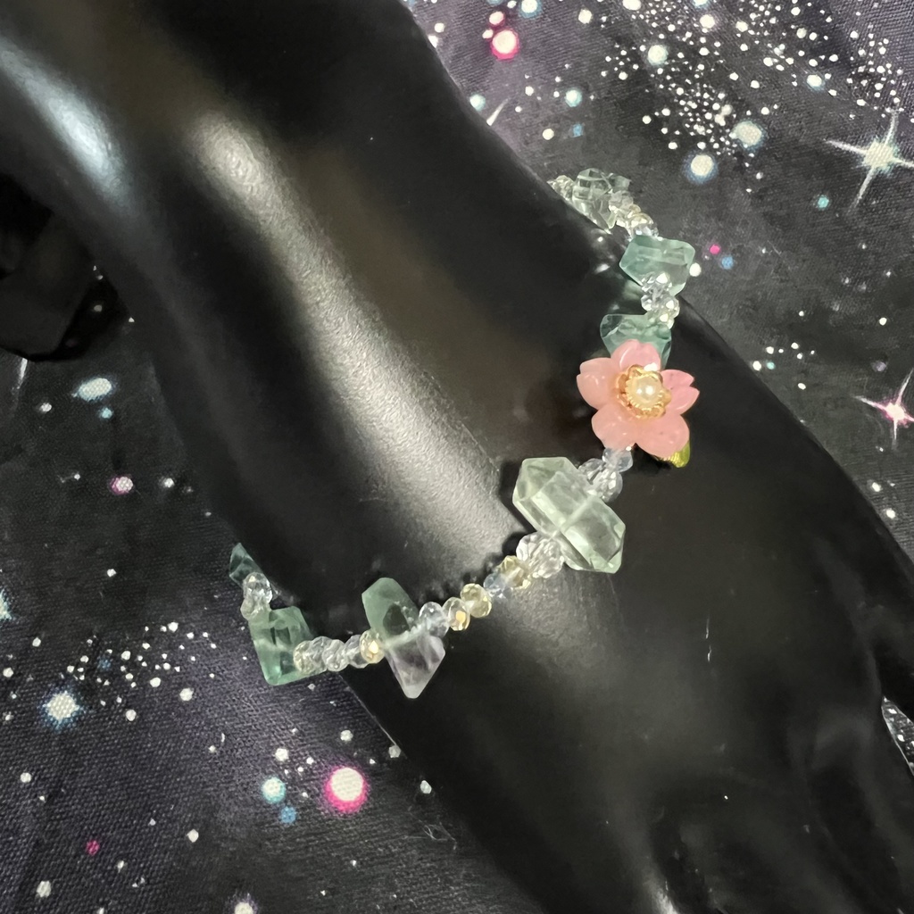 フローライトと桜の花