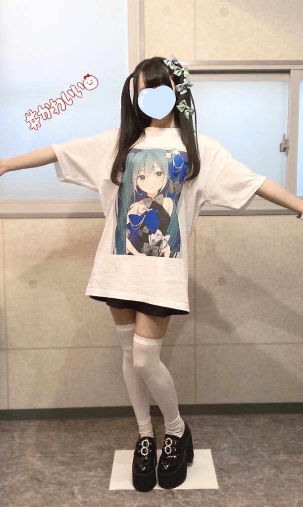 リボンミクTシャツ〈黒〉