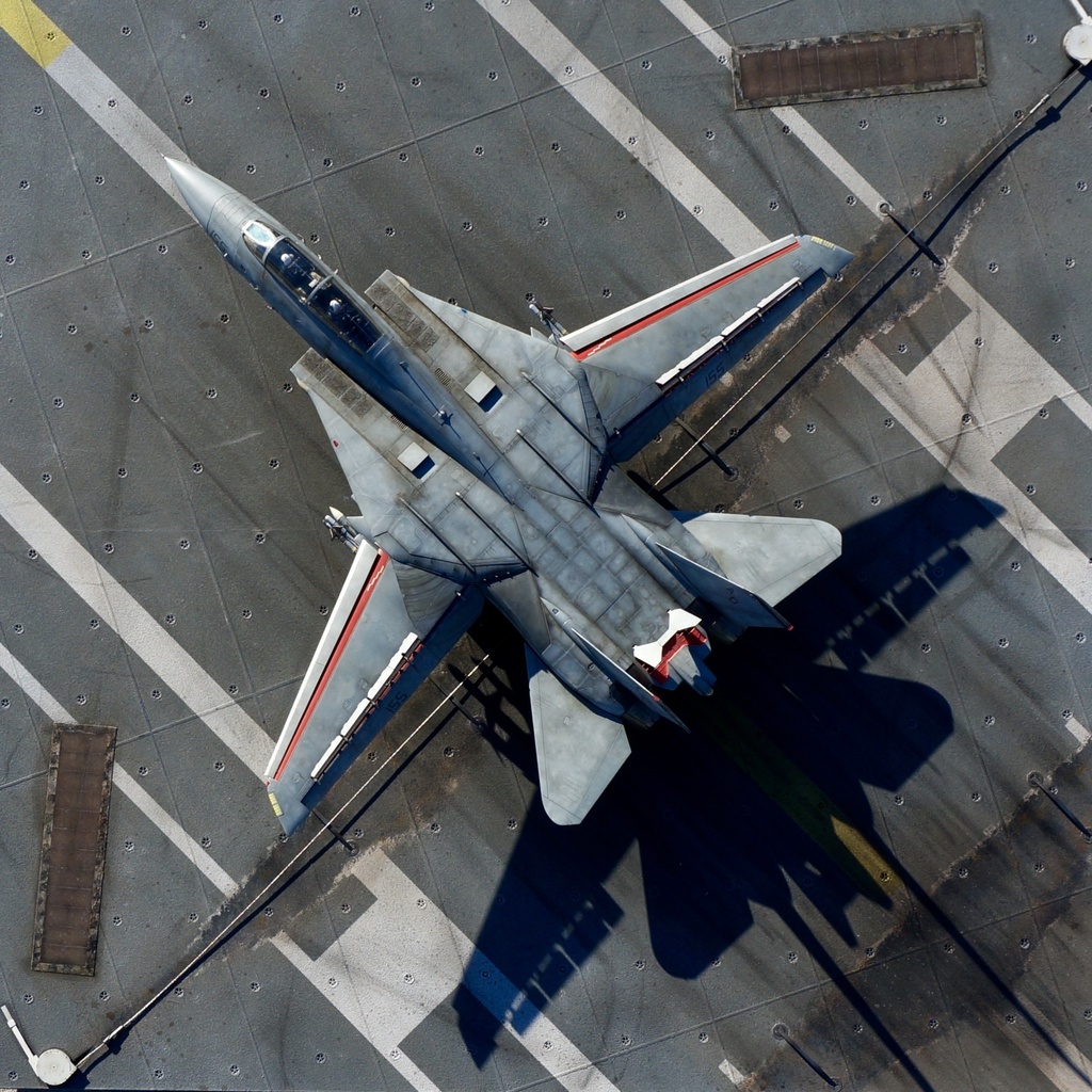 現用空母アレスティングギアセット (Arresting-gear set)