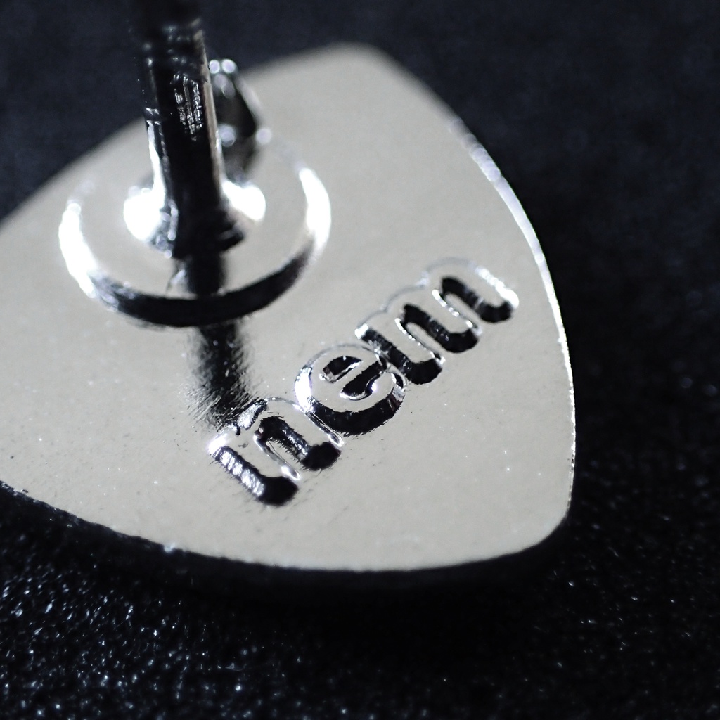 nemピンズ(刻印あり)