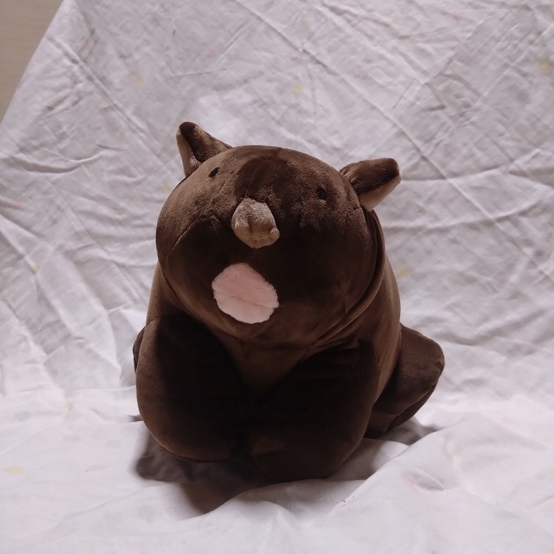 ウォンバットあくびぬいぐるみ - ささのとりふね - BOOTH ウォンバットあくびぬいぐるみ - ささのとりふね - BOOTH