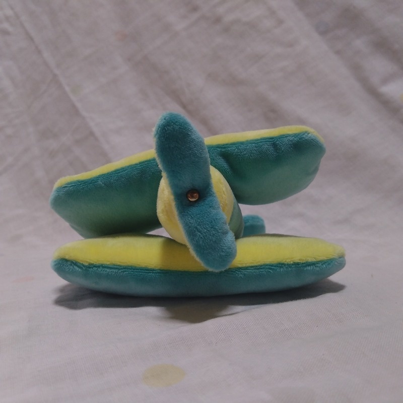 複葉機ぬいぐるみ(ミント×黄色)