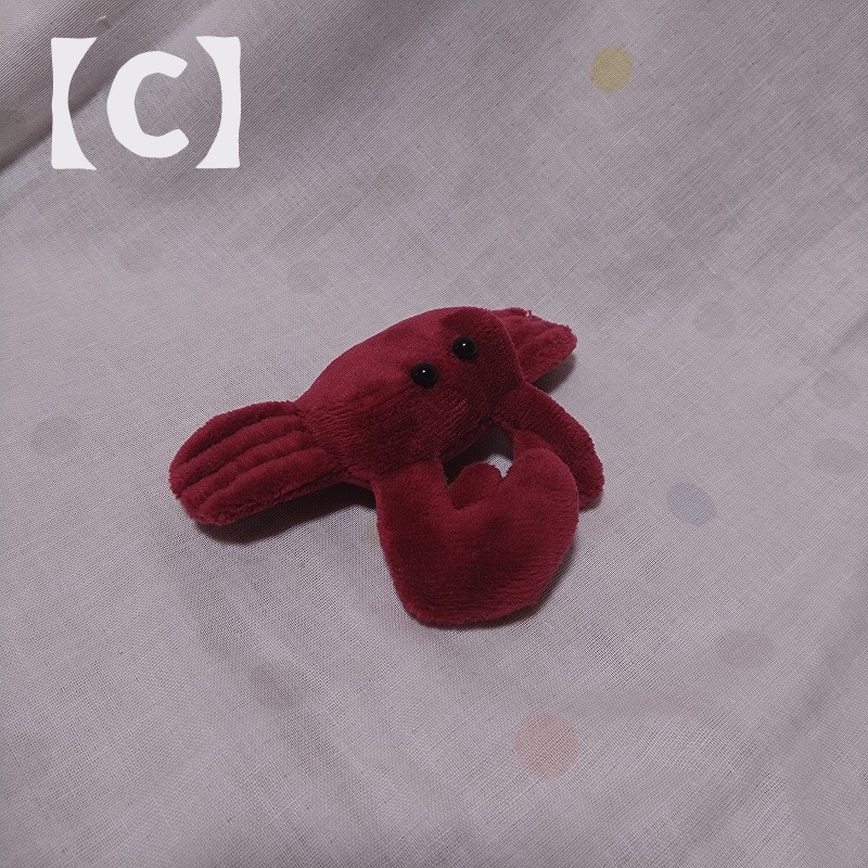 シオマネキぬいぐるみ