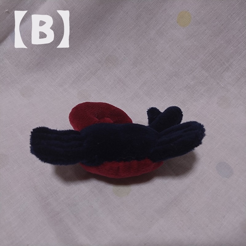 シオマネキぬいぐるみ